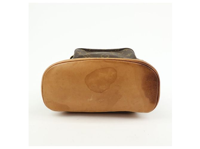 Louis Vuitton Montsouris Monogram Canvas Castaño - vista 5