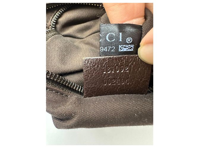 Gucci Hobo-Tasche aus Monogramm-Canvas Braun Beige - Ansicht 11