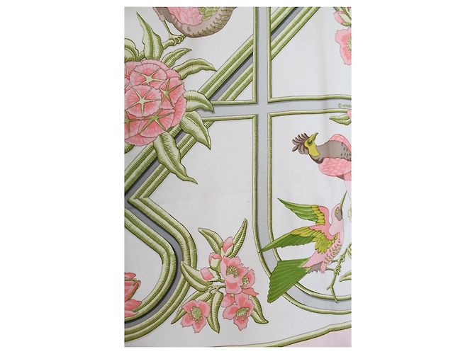 Hermès Carré Caraïbe en soie - Rose Marron Blanc Vert - vue 7
