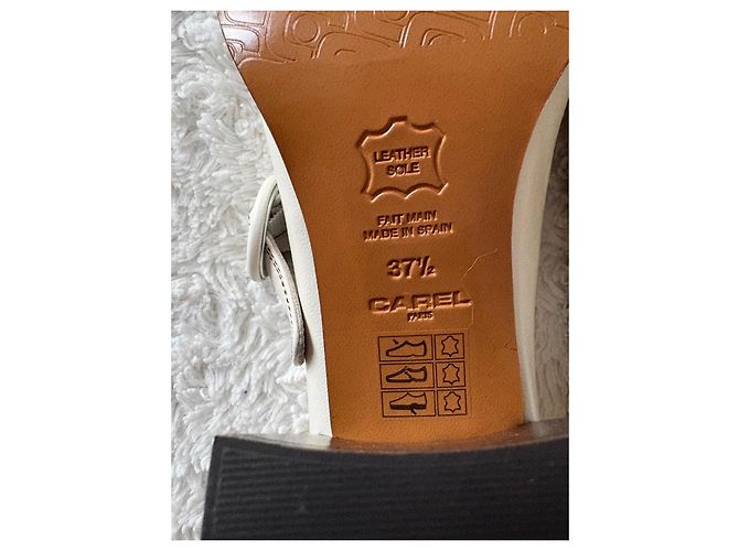 Carel Mary Jane Schuhe aus cremeweißem Leder Aus weiß - Ansicht 5
