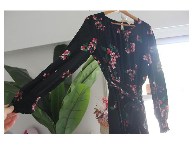 Justine Sézane langes Seidenkleid - Schwarz mit Blumenprints Pink Mehrfarben Grün - Ansicht 9