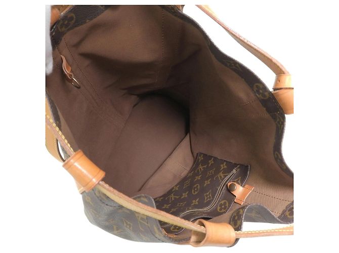 Borsa a tracolla Louis Vuitton Monogram Randonee GM M42244 Monogramma - vista 3