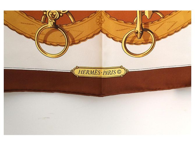 Hermès Carré 90 seta marrone bianco oro D'oro - vista 3