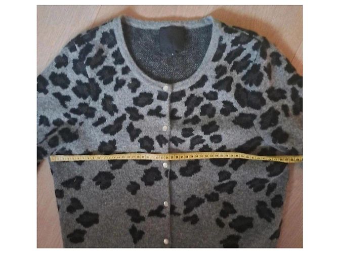 Autre Marque Cardigã com estampa de leopardo cinza - vista 5