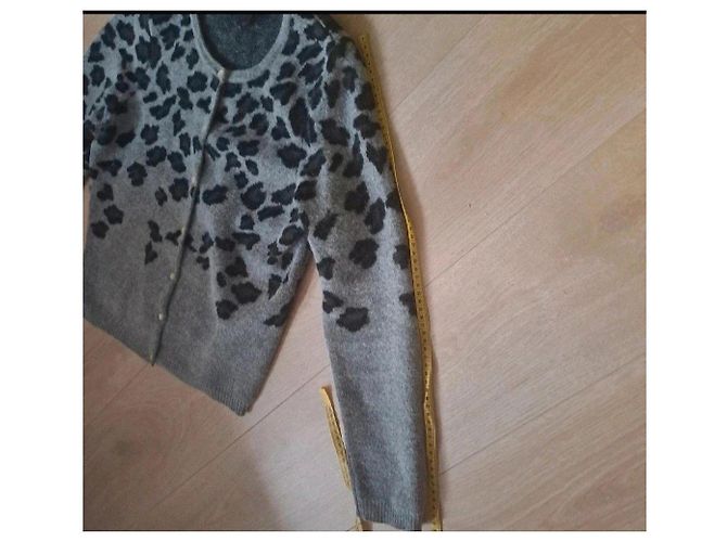 Autre Marque Cardigã com estampa de leopardo cinza - vista 6