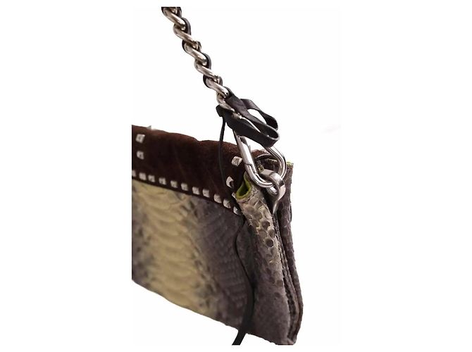 Mini mala Prada castanha em couro exótico Marrom - vista 3