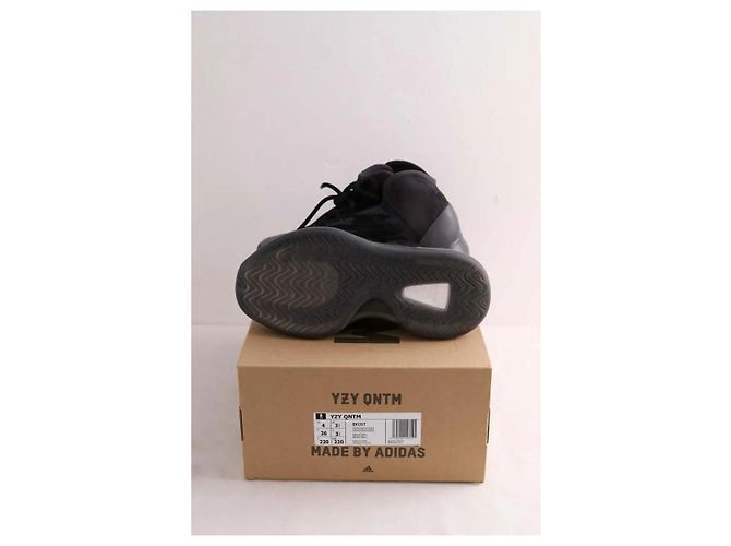Yeezy Sneaker Schwarz - Ansicht 5
