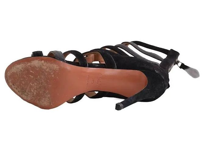 Alaïa Black Leather Heels - view 6