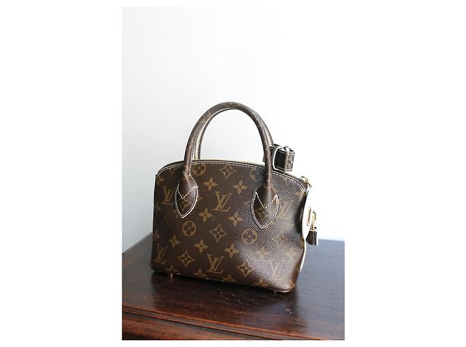 Louis Vuitton Sac à Main Lock It BB Monogram Marron - vue 10