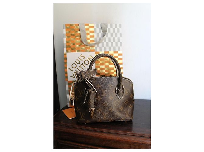 Louis Vuitton Sac à Main Lock It BB Monogram Marron - vue 2