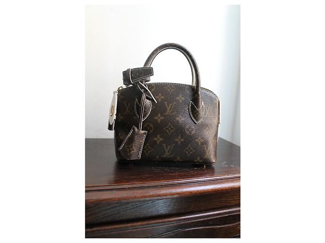 Louis Vuitton Sac à Main Lock It BB Monogram Marron - vue 7