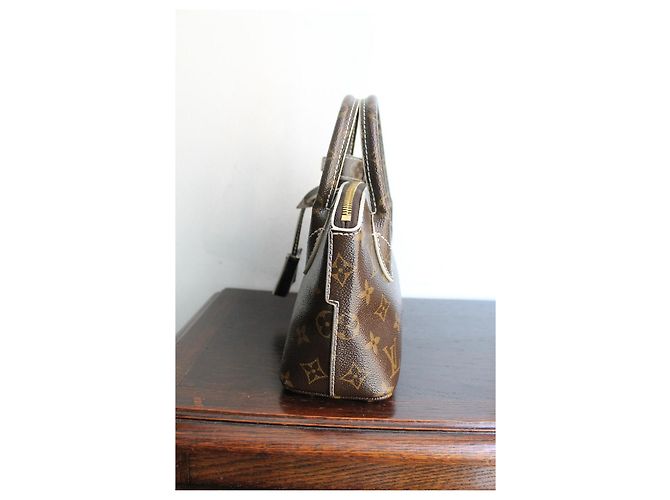 Louis Vuitton Sac à Main Lock It BB Monogram Marron - vue 9