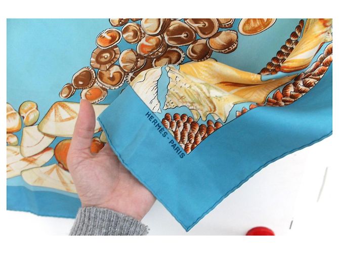 Hermès Rocaille II Seidentuch - Blau und Beige - Ansicht 6
