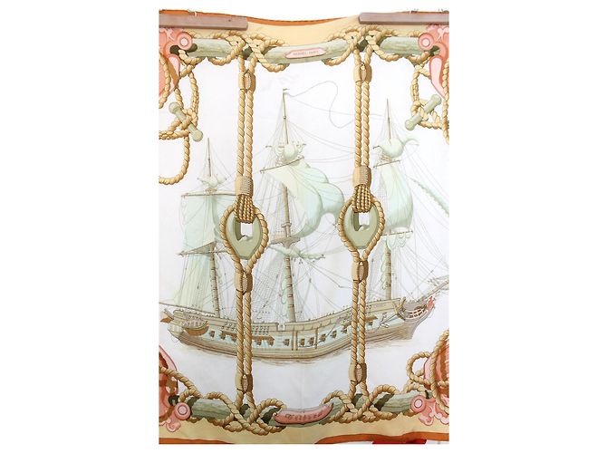 Hermès Tribord Seidentuch Schal 90cm - Weiß, Rosa, Gelb Braun Pink Beige - Ansicht 4