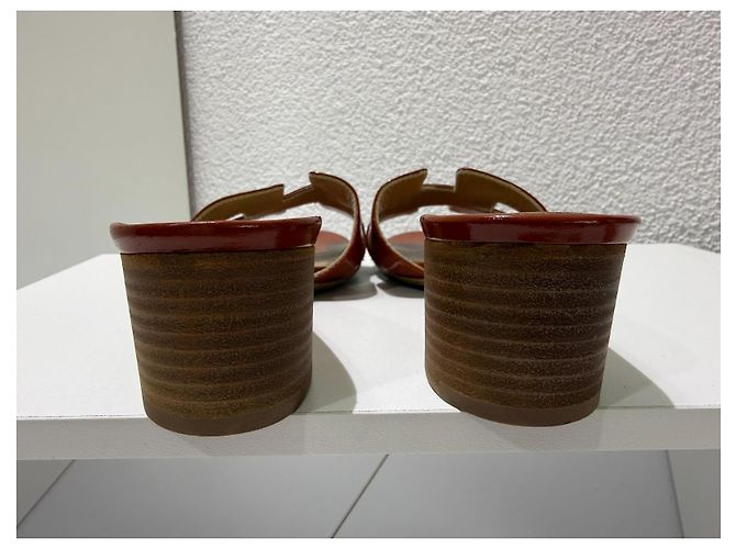 Mules Hermès Oasis in Pelle Verniciata Marrone, Taglia 36 - vista 8
