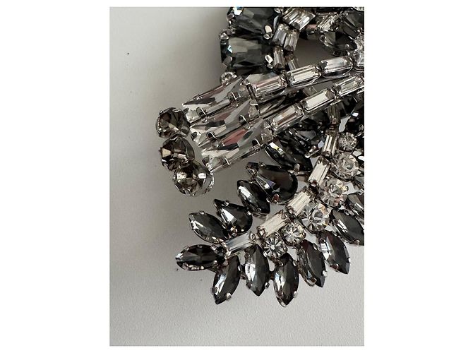 Max Mara MaxMara Brosche mit Kristallen Silber Grau - Ansicht 3