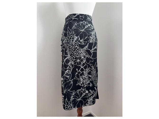 Miu Miu Midi-Rock mit schwarzem Blumenprint Weiß - Ansicht 7