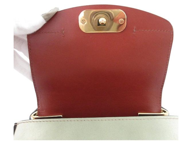 Chloé Chloe Chloe C Mini Borsa a Mano Quadrata in Pelle Effetto Coccodrillo Verde - vista 9