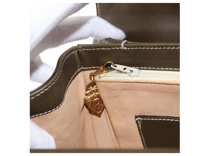 Bolso de mano GUCCI Bamboo en piel caqui y oro, auténtico, código de artículo ep11339. - vista 27