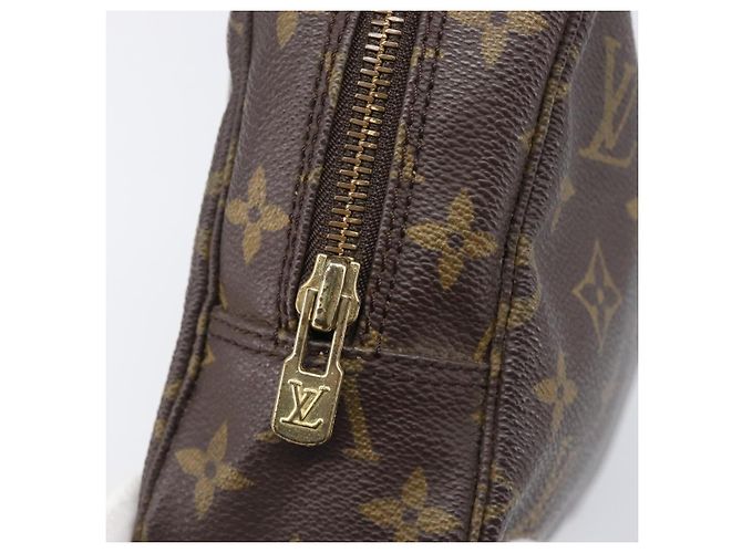 LOUIS VUITTON Monogram Trousse Toilette 23 Clutch Bag M47524 LV - vista 12