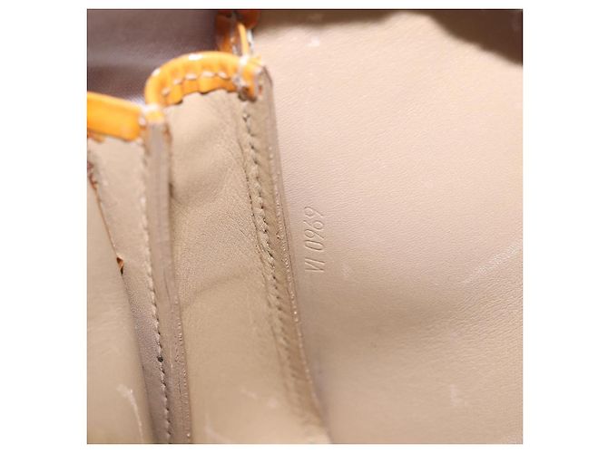LOUIS VUITTON Monogram Vernis Lexington Pouch Beige M91010 LV - vista 12
