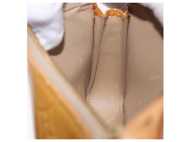 LOUIS VUITTON Monogram Vernis Lexington Pouch Beige M91010 LV - vista 21