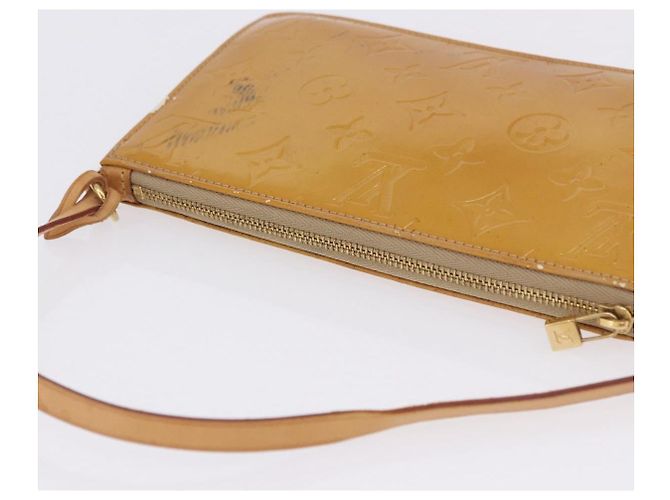 LOUIS VUITTON Monogram Vernis Lexington Pouch Beige M91010 LV - vista 8