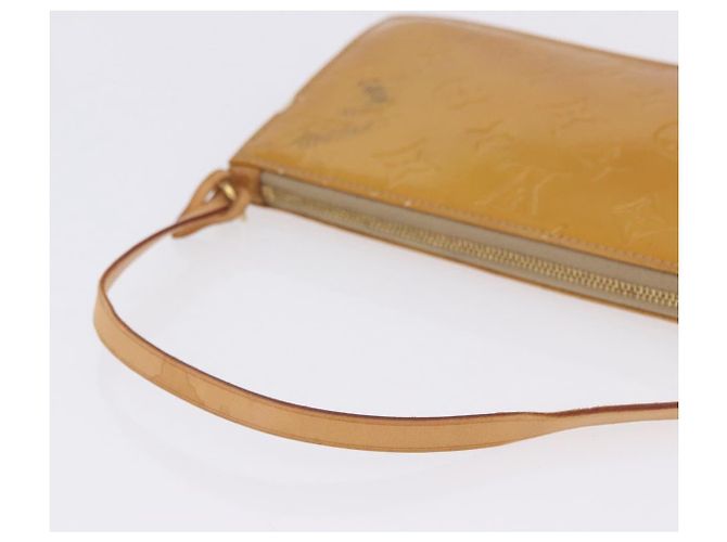 LOUIS VUITTON Monogram Vernis Lexington Pouch Beige M91010 LV - vista 9