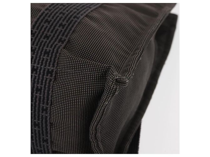 Hermès Hermes Her Line Rucksack aus silbergrauem Canvas, authentisch 145996 - Ansicht 15
