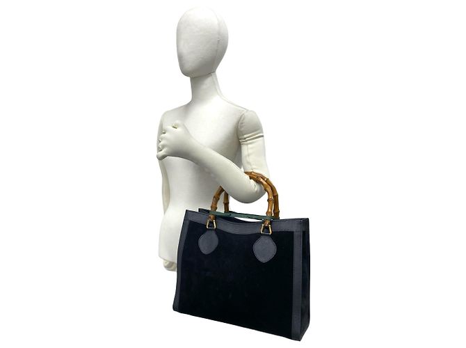 Bamboo Borsa Gucci Vintage in pelle scamosciata e bambù Nero - vista 2