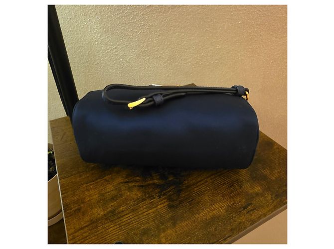 Bolsa de pulso Prada em nylon azul - vista 12
