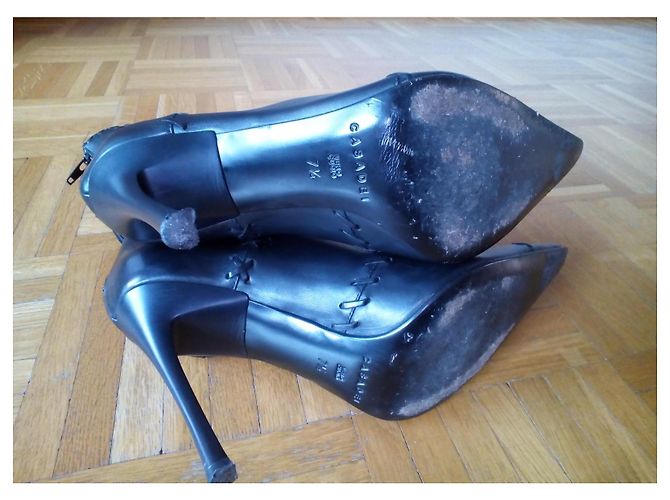 Casadei Botines de Piel Negro Punta Afilada - vista 6