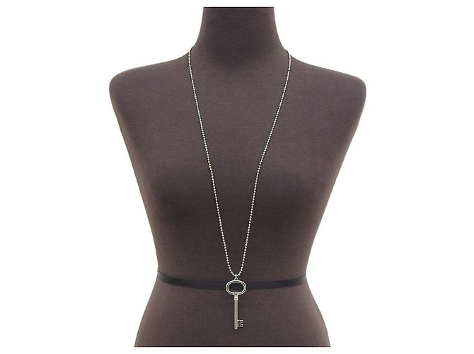Autre Marque Tiffany & Co. Oval Key Halskette aus Sterlingsilber - Ansicht 7