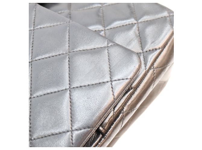 Bolso de hombro Chanel de piel de cordero acolchada negra Negro - vista 9