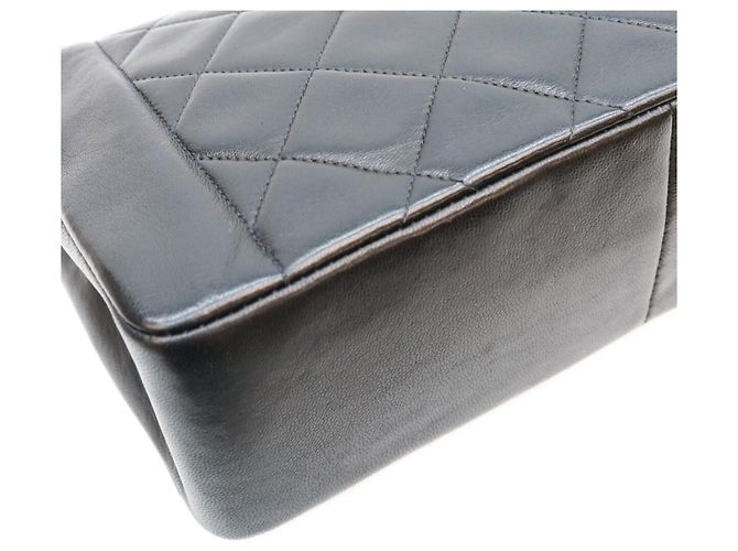 Borsa a tracolla Chanel A01165 Diana 25 in pelle d'agnello nera Nero - vista 8
