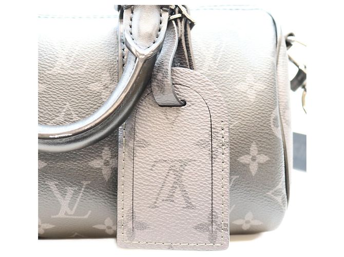 Louis Vuitton Monogram Eclipse Keepall Bandoulière 25 Boston Bag Black - view 7