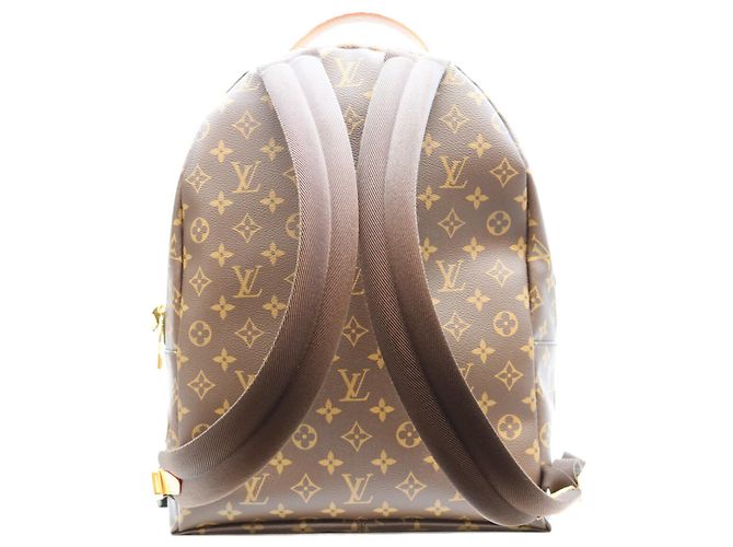 Mochila Louis Vuitton Monogram Discovery PM Castaño - vista 3