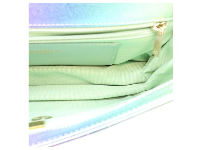 Timeless Bolsa de ombro Chanel AS4623 Rainbow em pele de cordeiro - vista 9