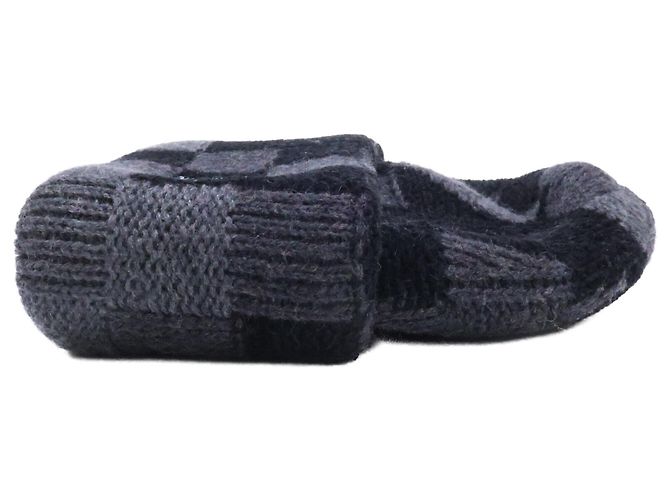 Gorro Louis Vuitton Modelo 2024 - vista 2