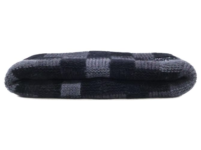 Gorro Louis Vuitton Modelo 2024 - vista 3