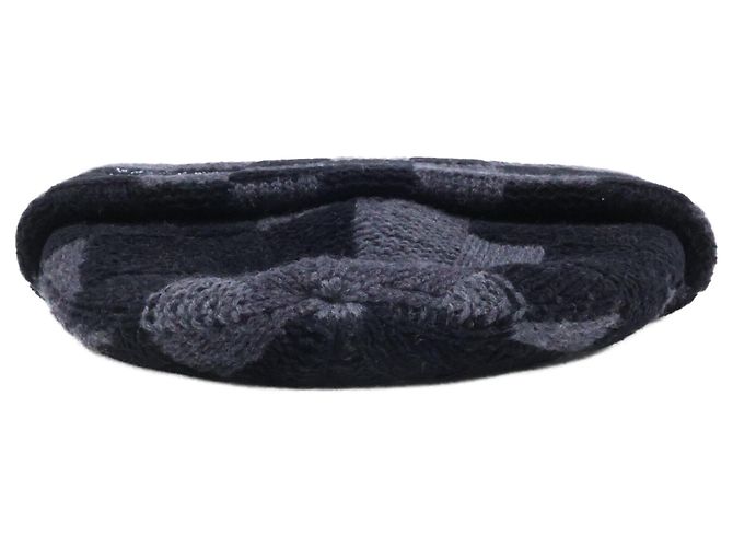 Gorro Louis Vuitton Modelo 2024 - vista 5