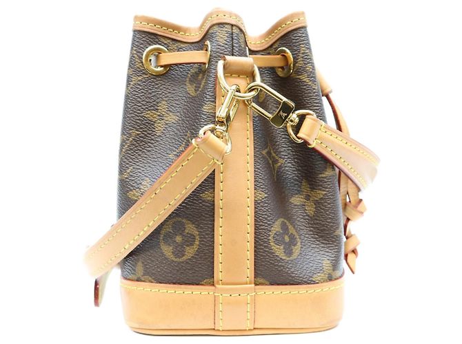 Bolsa de Ombro Louis Vuitton Monogram Nano Noe Marrom - vista 4