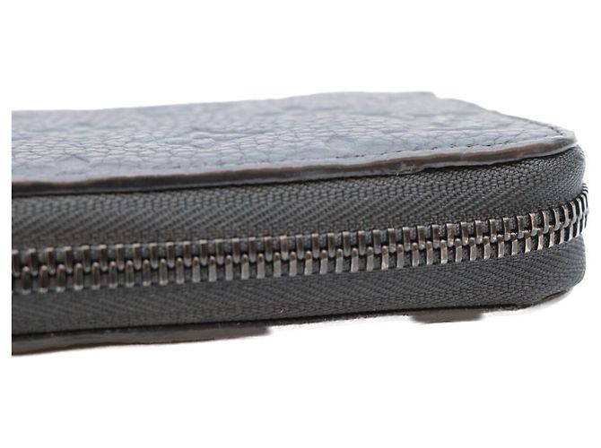 Portefeuille long Louis Vuitton en cuir Taurillon Noir - vue 5