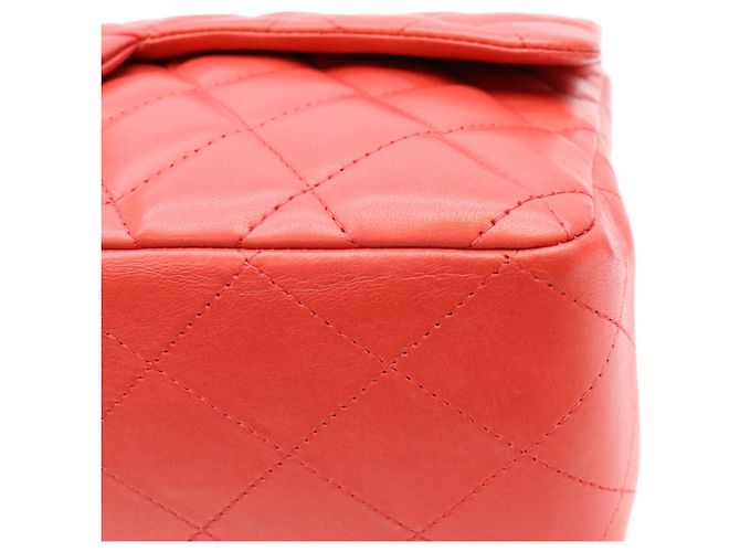 Chanel Schultertasche aus rotem Lammleder - Ansicht 6