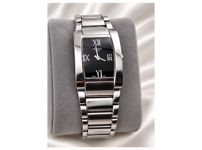 Reloj Tissot de acero inoxidable Negro Hardware de plata - vista 2