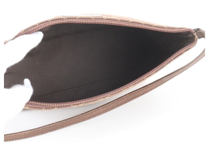 Bolso de mano mini pouch Gucci GG Canvas Castaño - vista 7