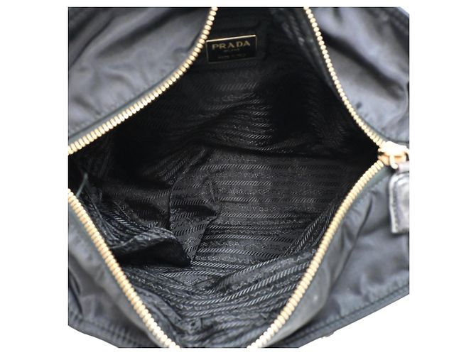 Prada Schultertasche mit Kette Schwarz - Ansicht 6