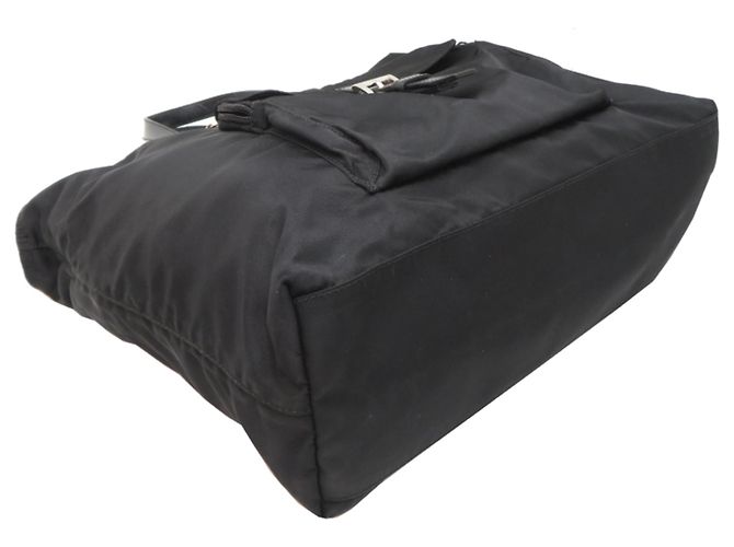 Saco Tote Prada em nylon preto para mulher - vista 3