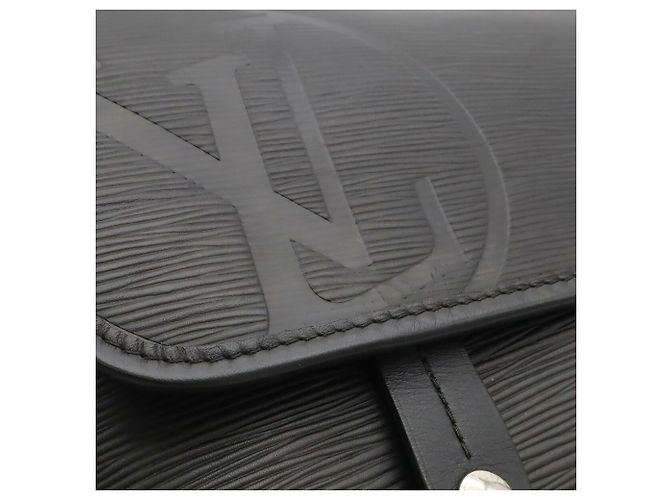 Louis Vuitton Epi Downtown PM Shoulder Bag Black - view 10