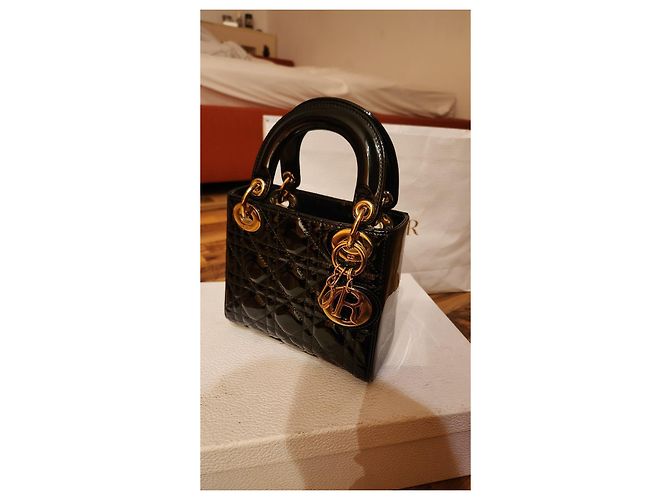 Christian Dior Bolsa Lady Dior Micro Bag Preto - vista 3